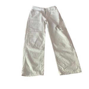Zara White Wide Legged Jeans Size 4